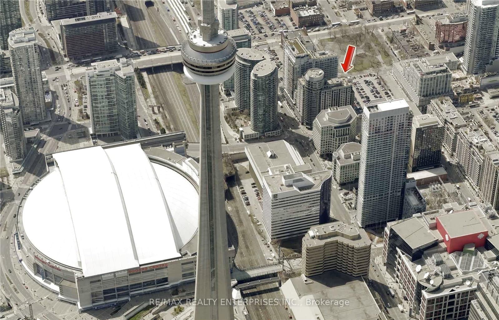 20 Blue Jays Way, Unit 1017 thumbnail 27