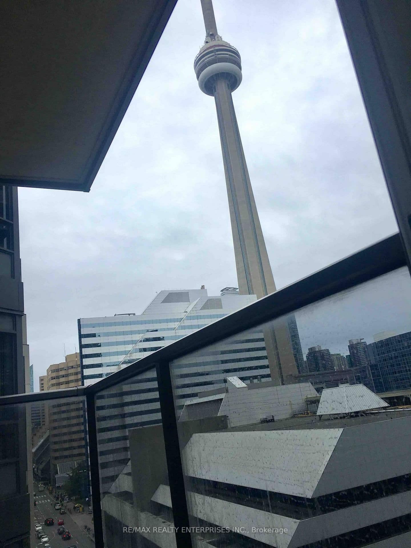 20 Blue Jays Way, Unit 1017 thumbnail 9