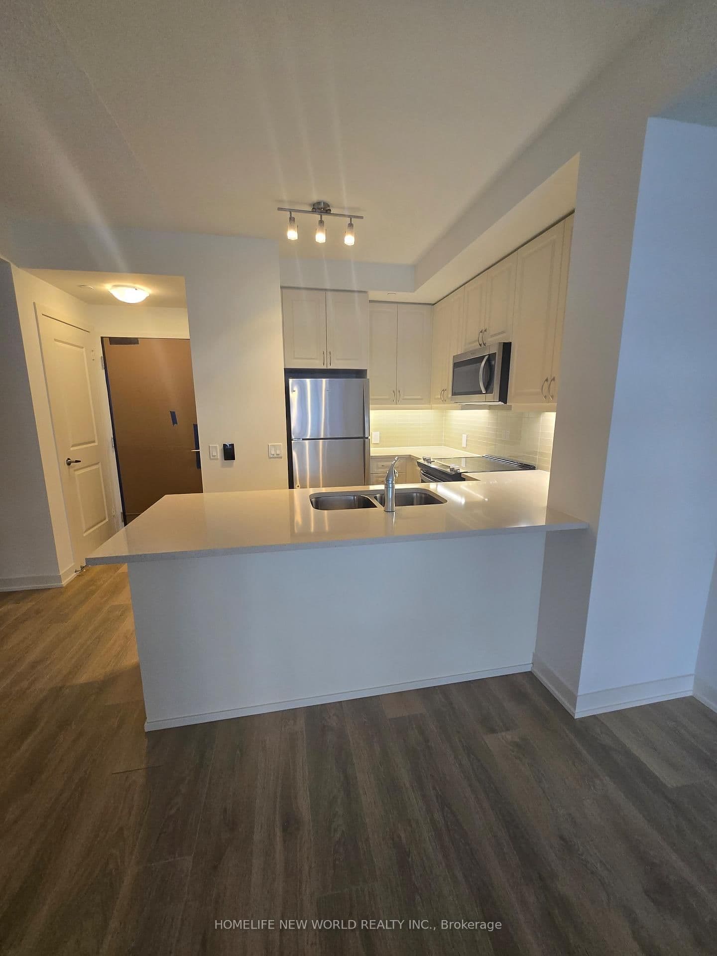 4955 Yonge Street, Unit 1912 thumbnail 8