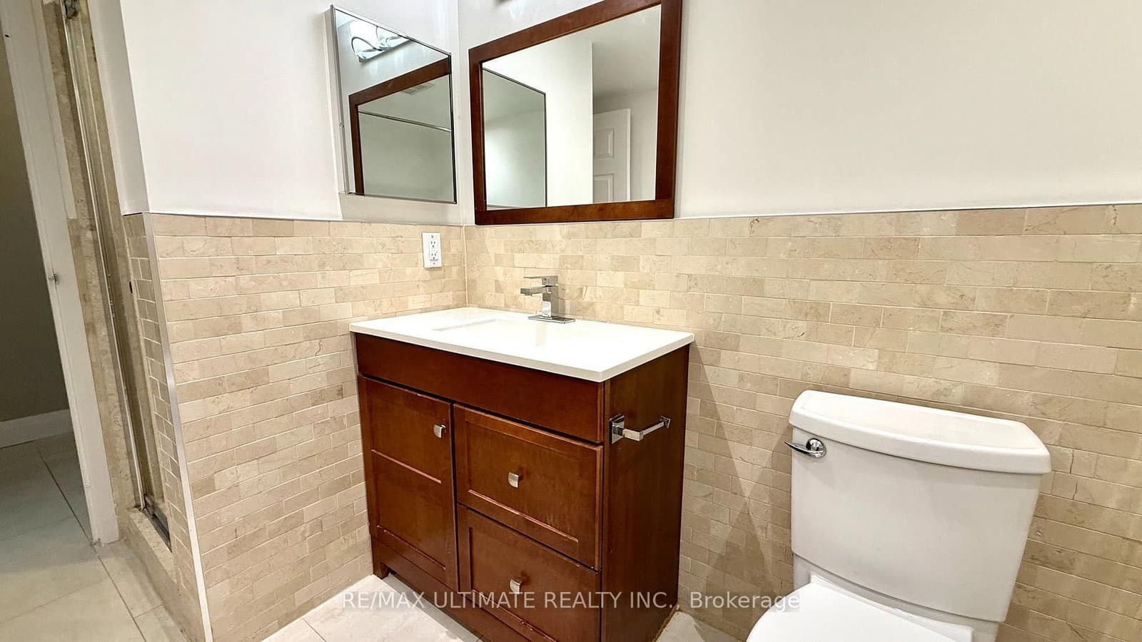 25 The Esplanade, Unit 913 thumbnail 10