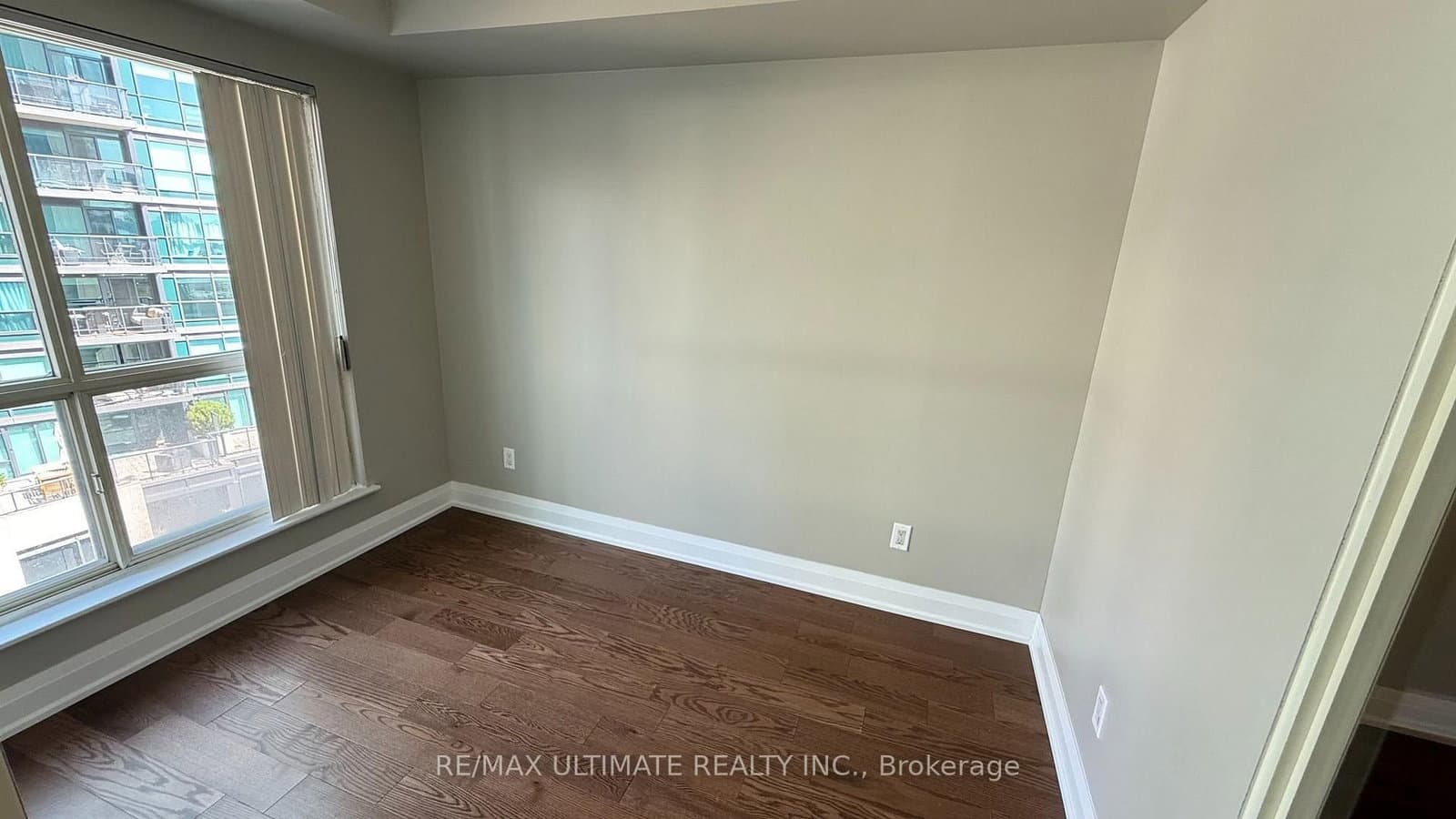 25 The Esplanade, Unit 913 thumbnail 28