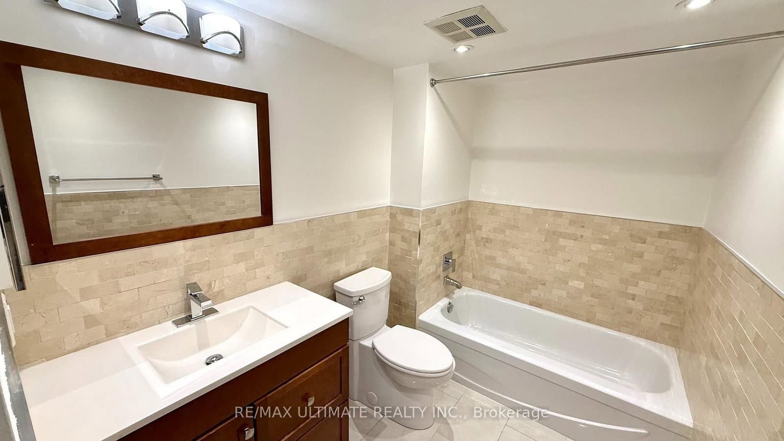 25 The Esplanade, Unit 913 thumbnail 9