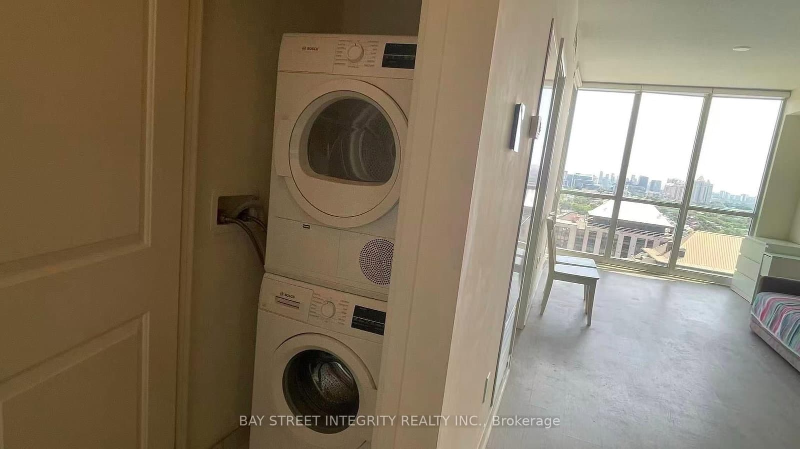 88 Sheppard Avenue E, Unit 2301 thumbnail 14