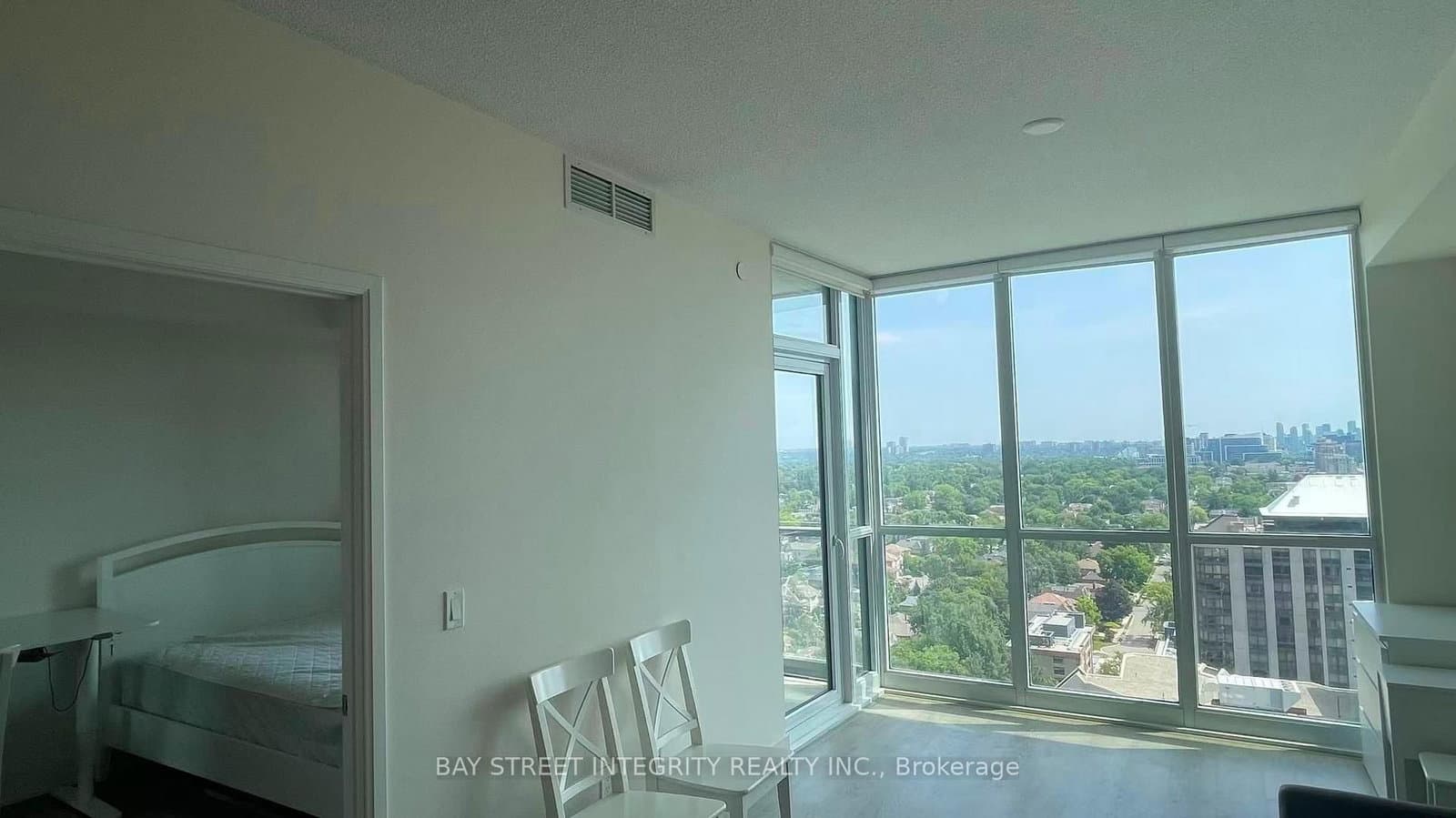 88 Sheppard Avenue E, Unit 2301 thumbnail 3