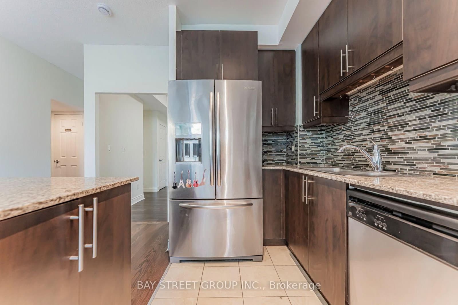 31 Olive Avenue, Unit 221 thumbnail 25