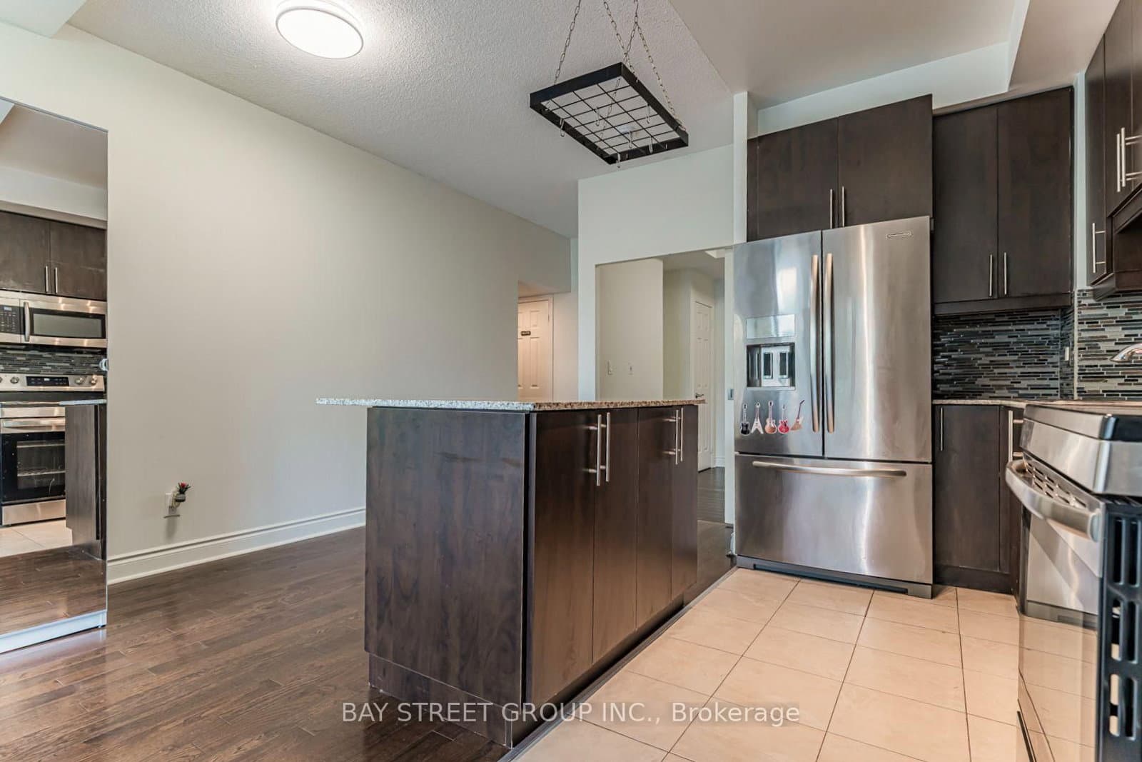31 Olive Avenue, Unit 221 thumbnail 26