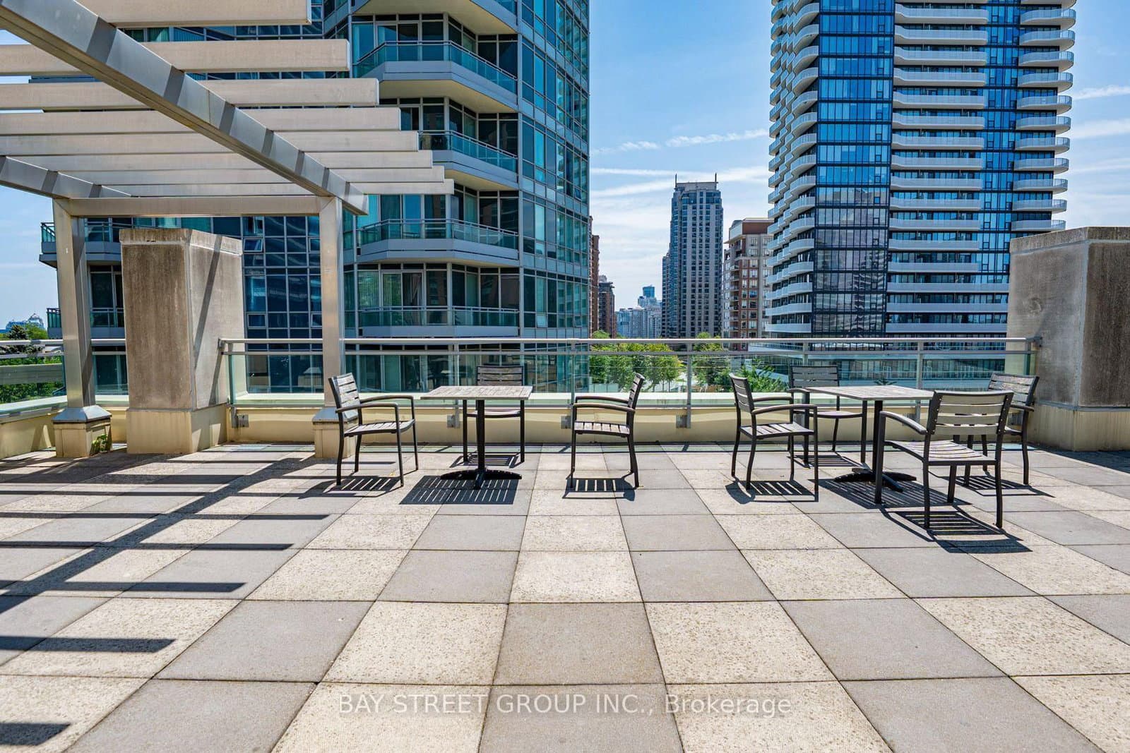 31 Olive Avenue, Unit 221 thumbnail 44