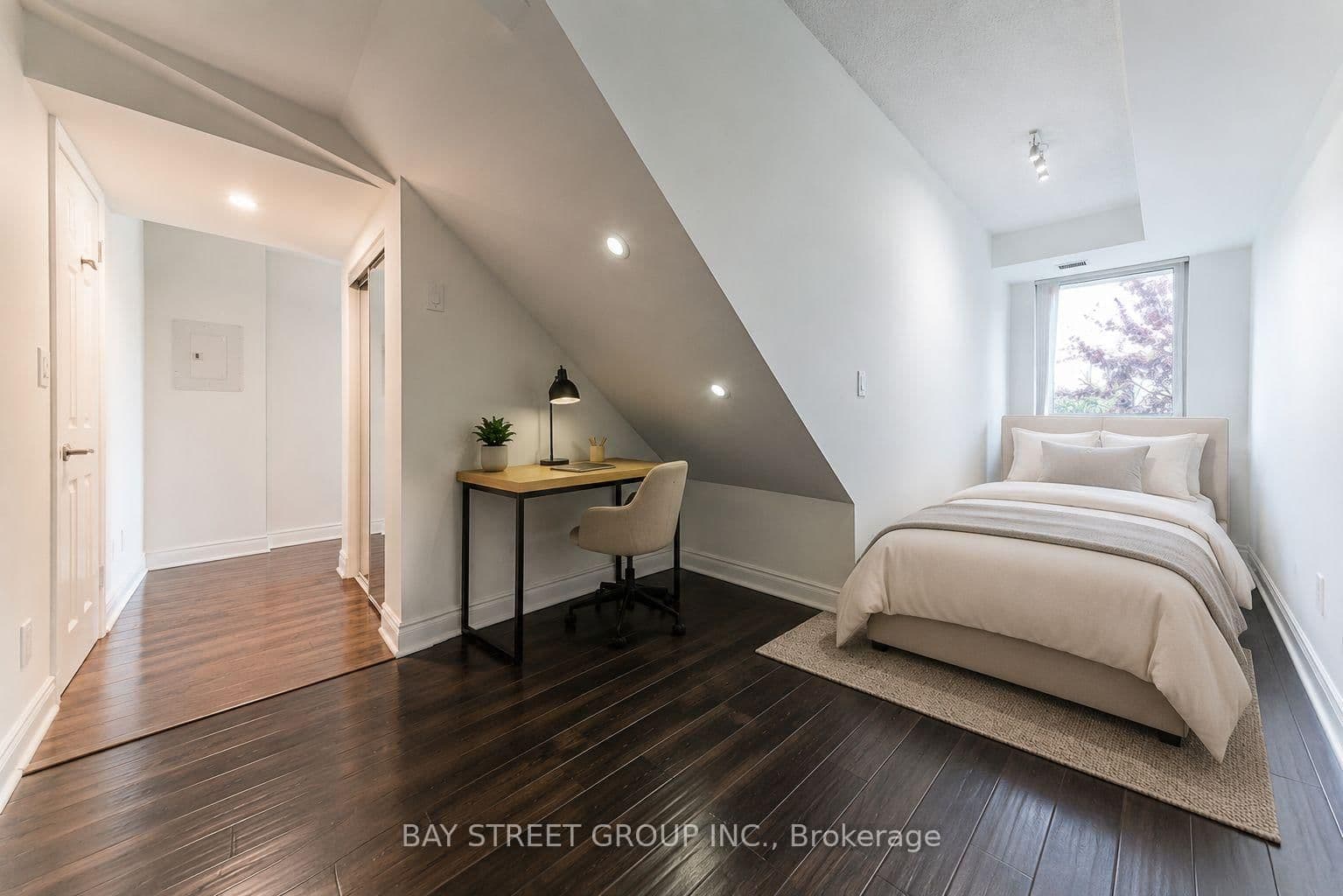 31 Olive Avenue, Unit 221 thumbnail 6