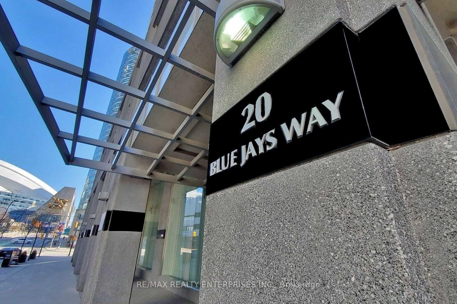 20 Blue Jays Way, Unit 1109 thumbnail 2