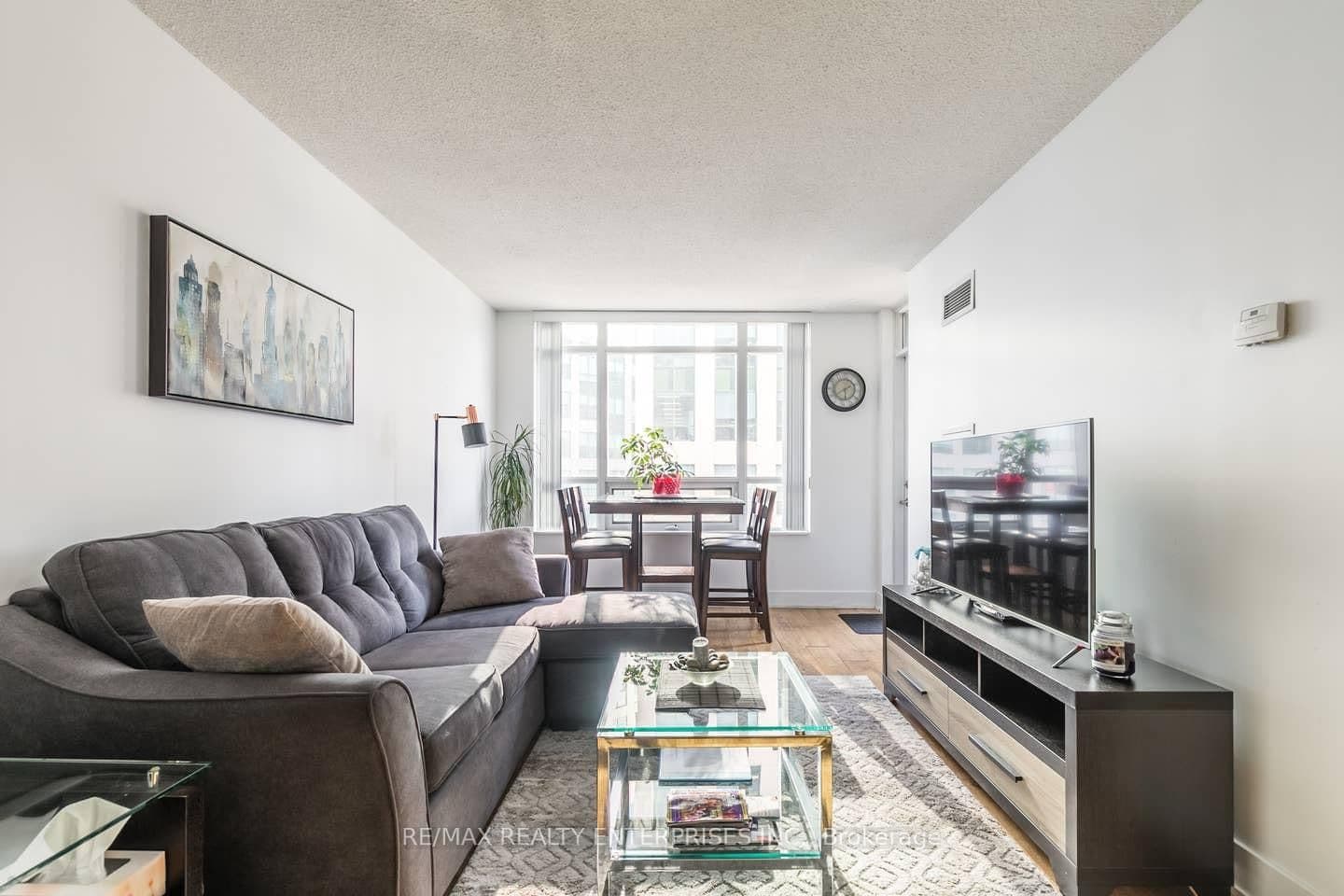 20 Blue Jays Way, Unit 1109 thumbnail 7
