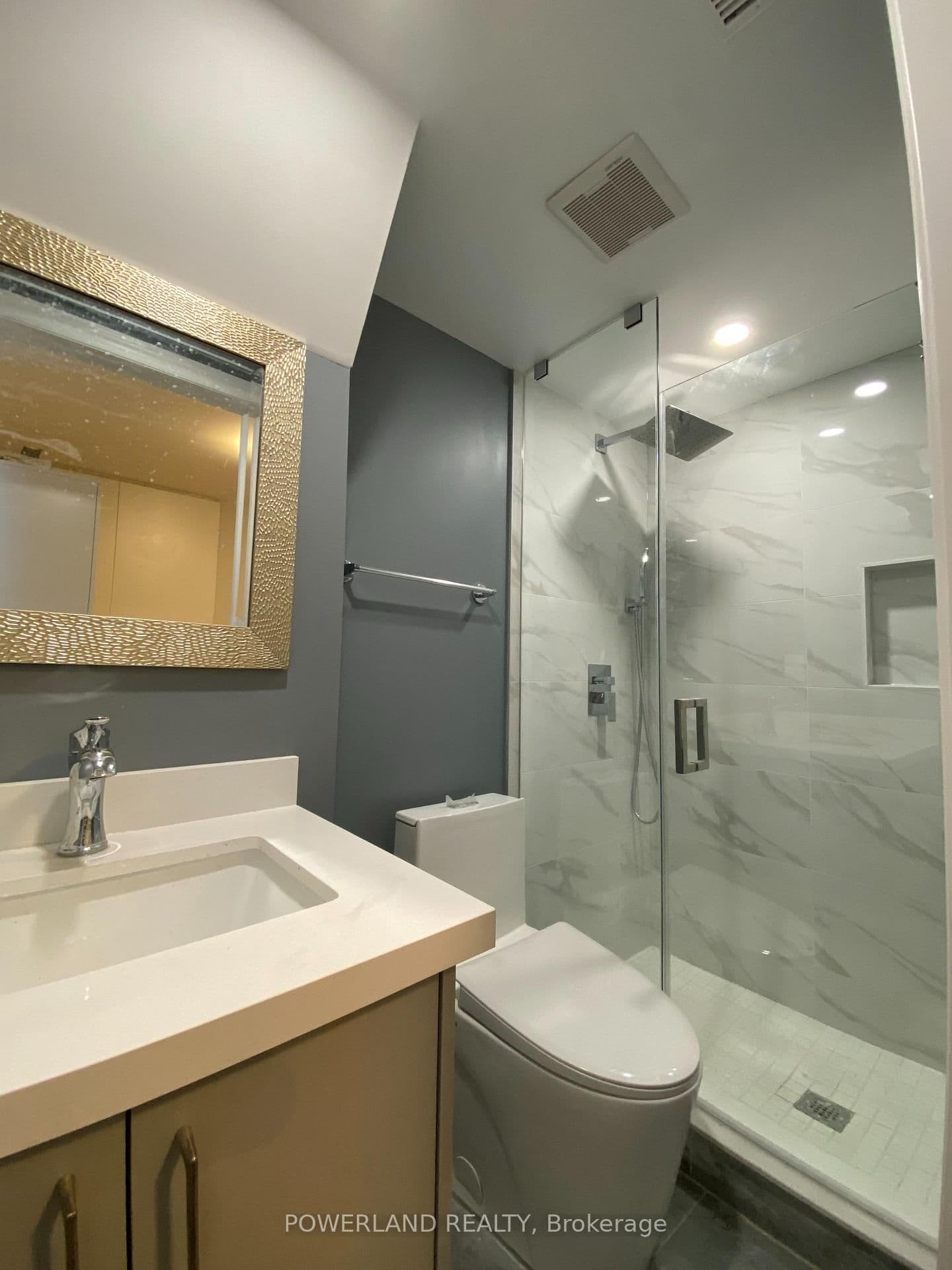 2 St Annes Road, Unit Bsmt thumbnail 9