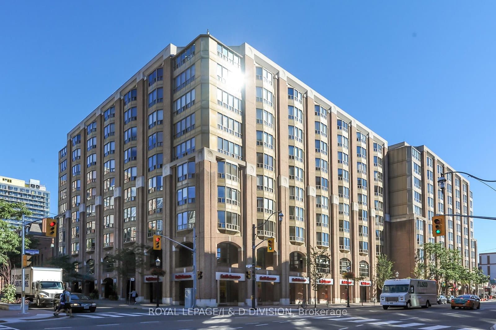 25 George Street, Unit 405 - Image 1