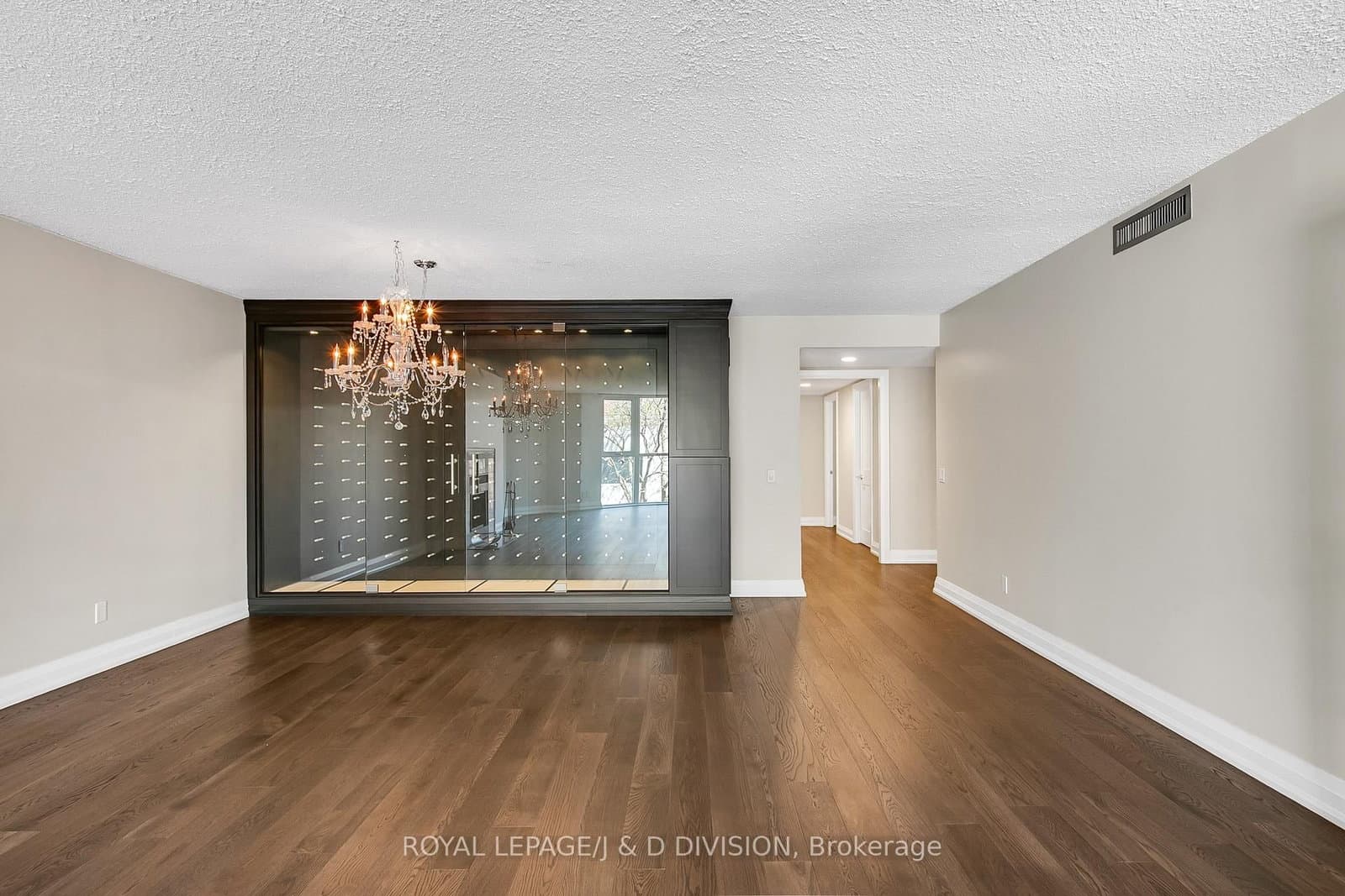 25 George Street, Unit 405 thumbnail 11