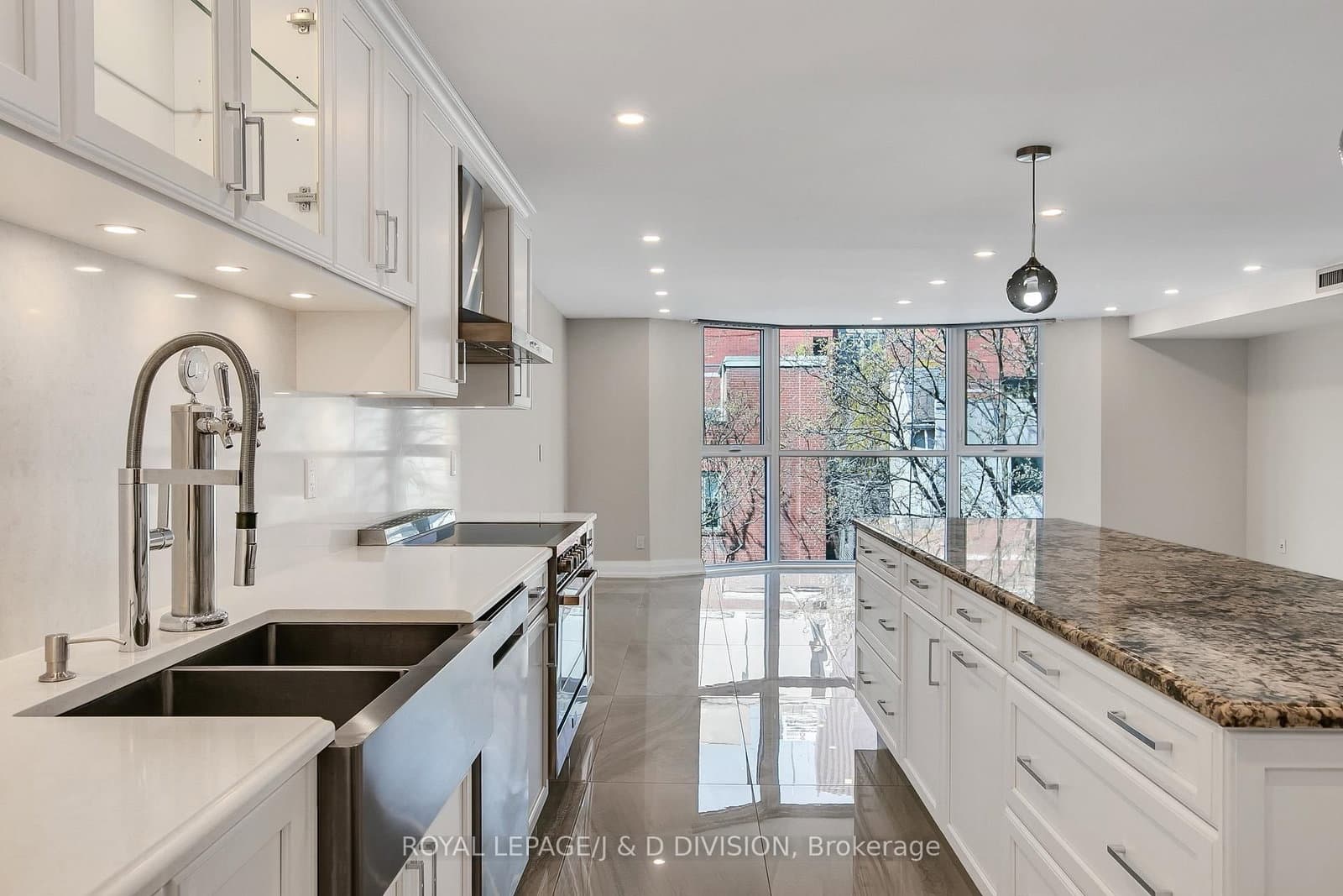 25 George Street, Unit 405 thumbnail 13