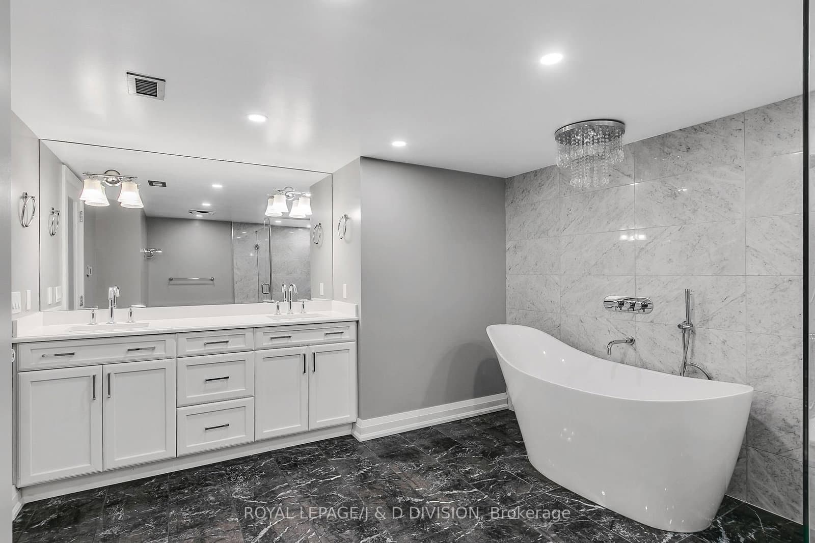 25 George Street, Unit 405 thumbnail 25