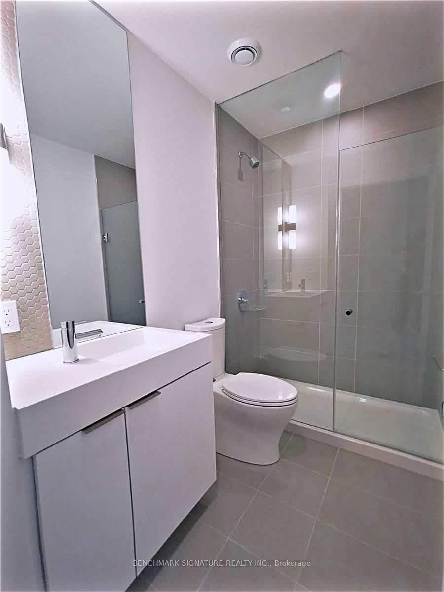 33 Helendale Avenue, Unit 603 thumbnail 7