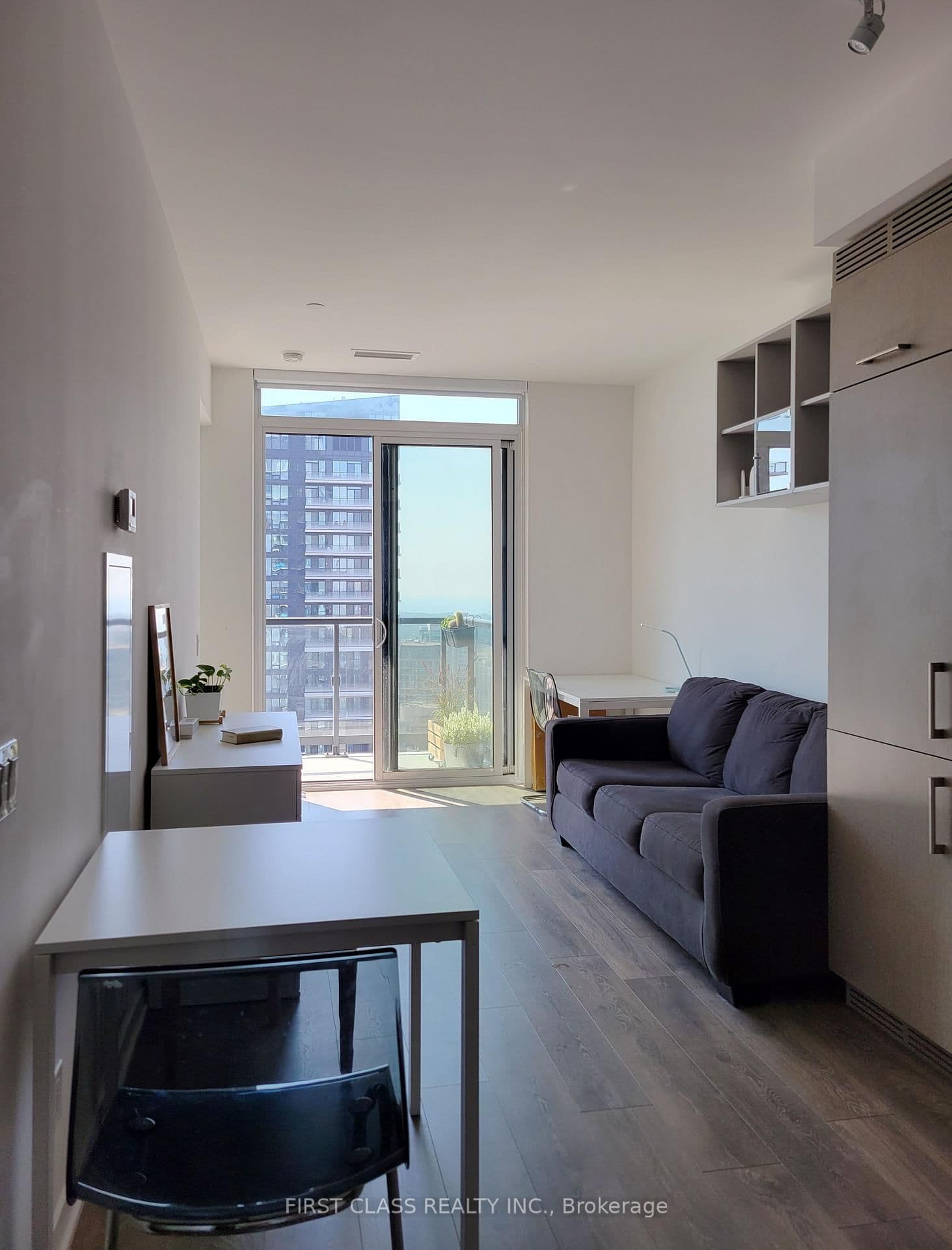 87 Peter Street, Unit 3901 thumbnail 2