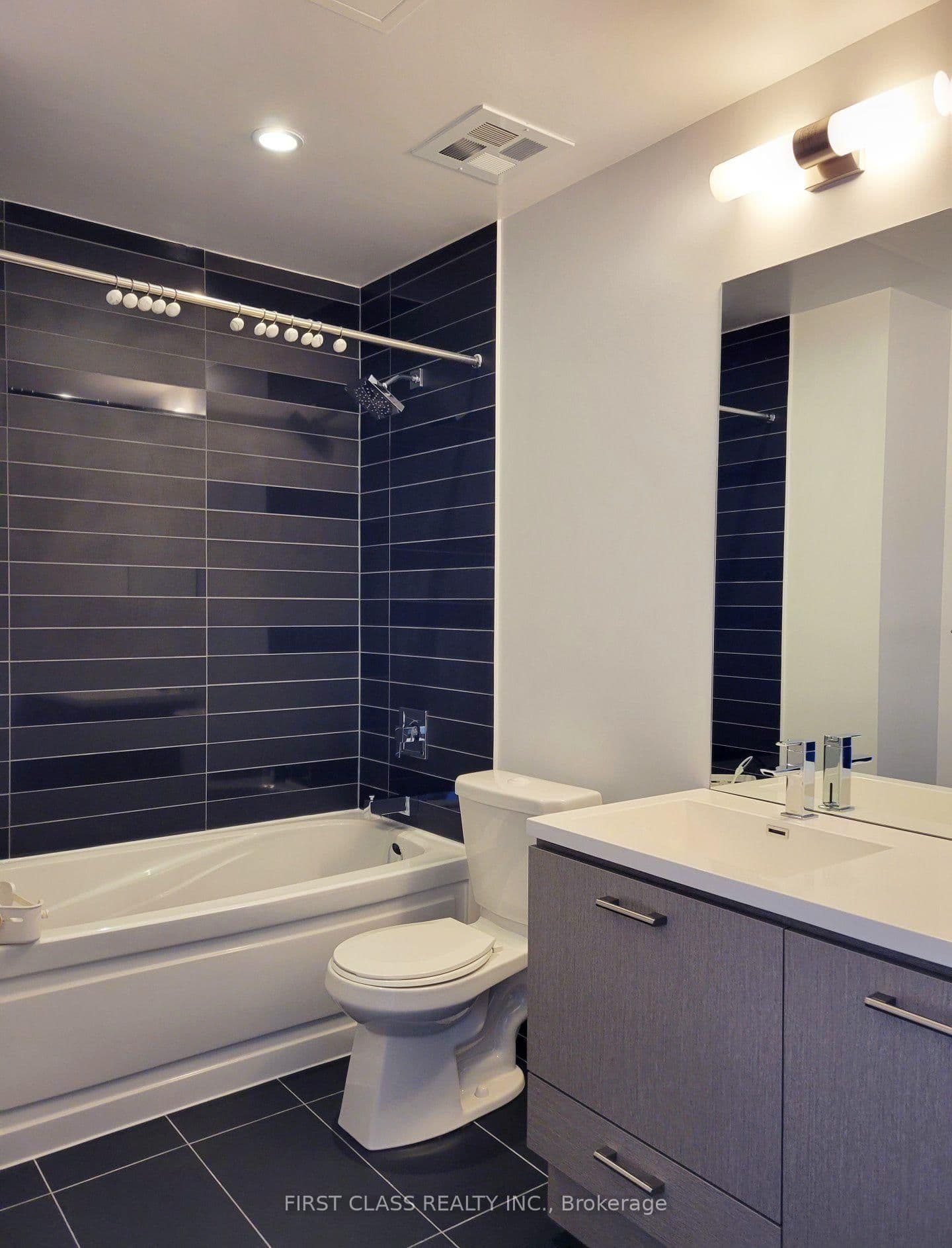 87 Peter Street, Unit 3901 thumbnail 9