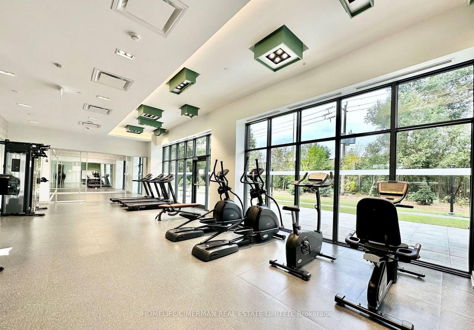 188 Fairview Mall Drive, Unit 1816 thumbnail 21