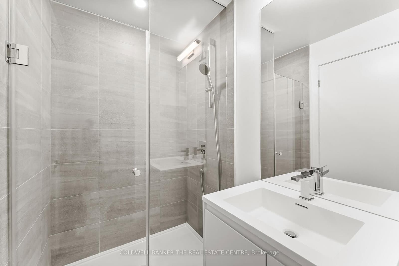 1 Quarrington Lane, Unit 2203 thumbnail 11