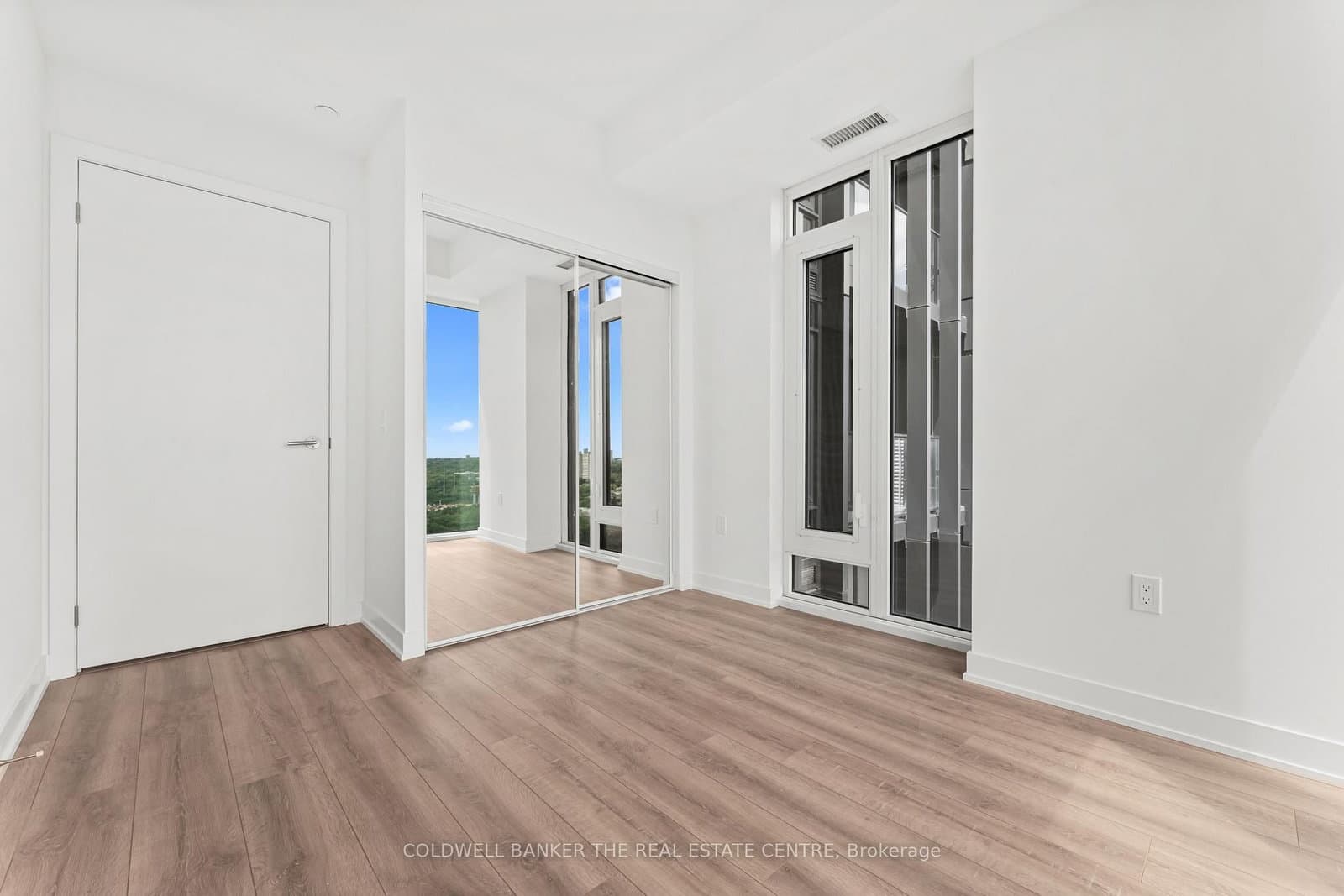 1 Quarrington Lane, Unit 2203 thumbnail 9