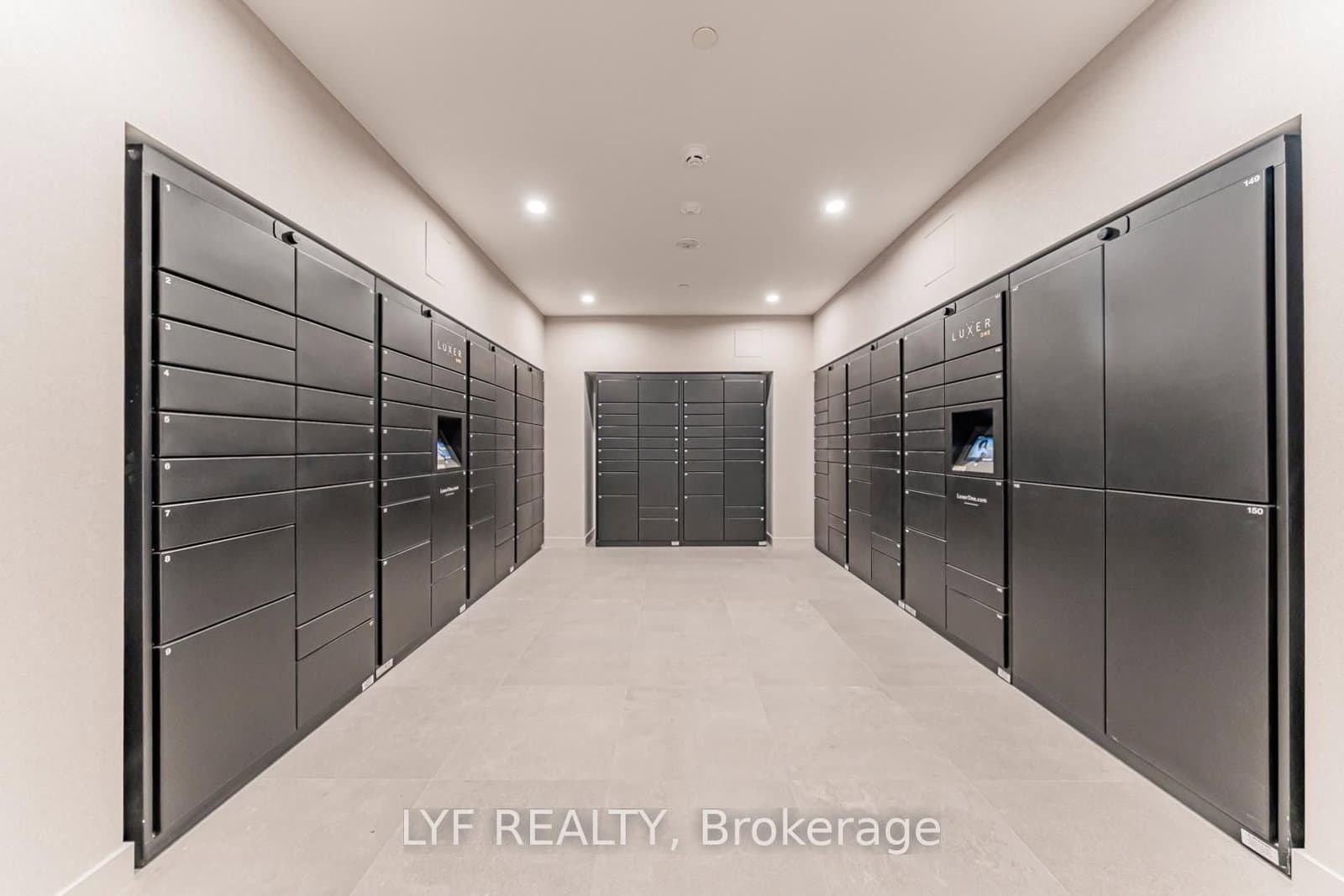 91 Montclair Avenue, Unit 826 thumbnail 24