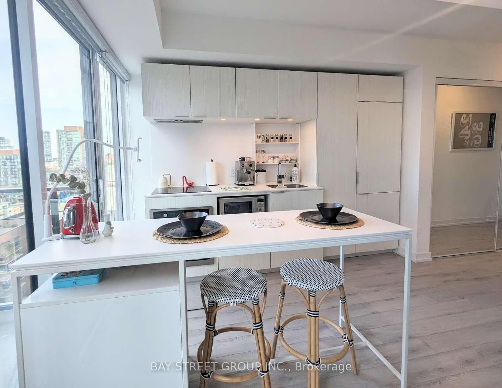 77 Shuter Street, Unit 1707 thumbnail 9