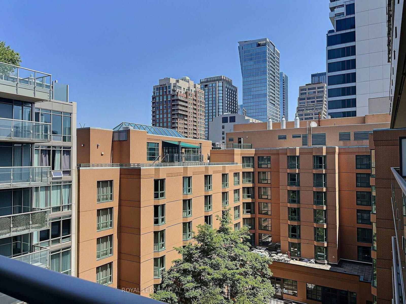 1 Bedford Road, Unit 701 thumbnail 11