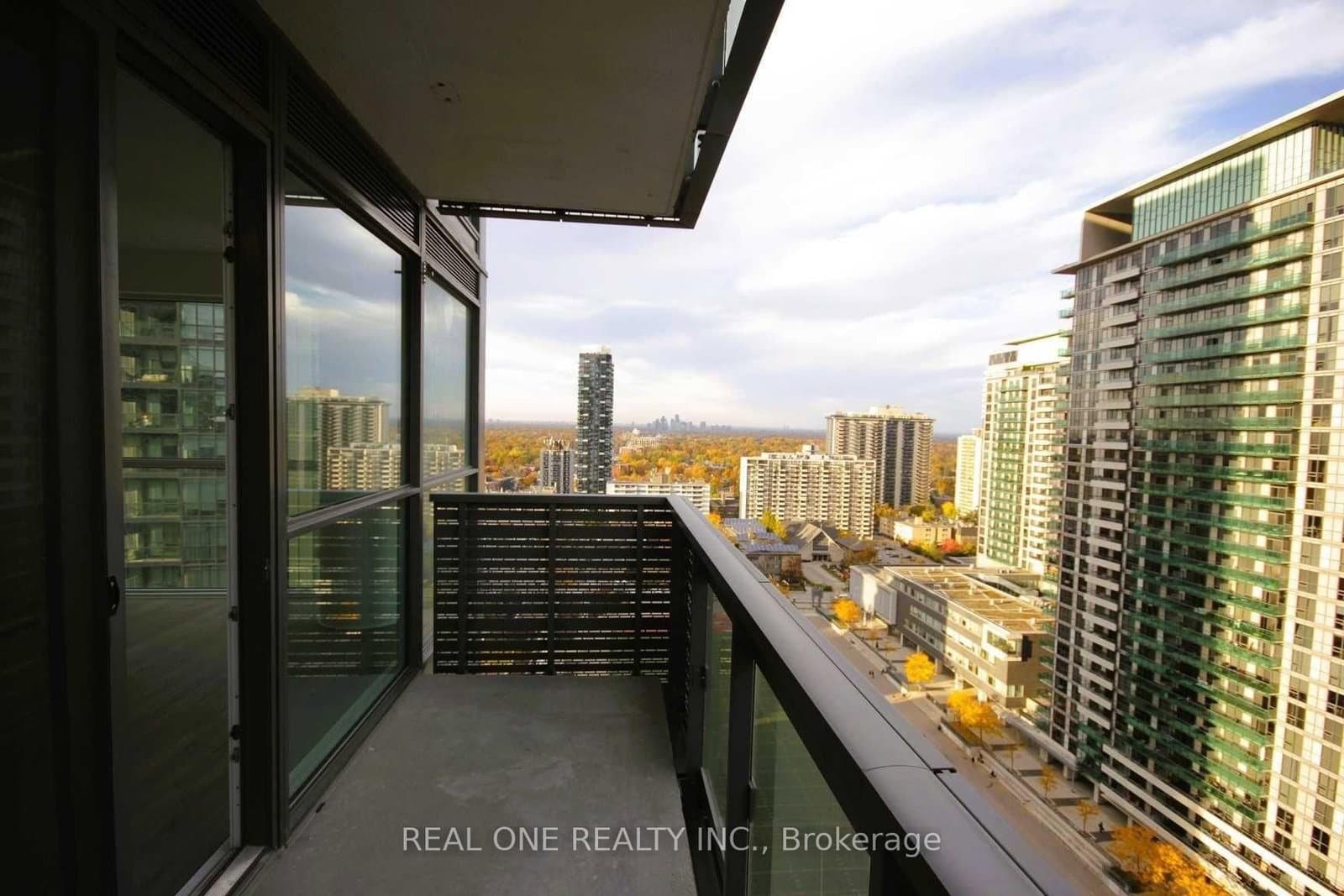 39 Roehampton Avenue, Unit 1709 thumbnail 21