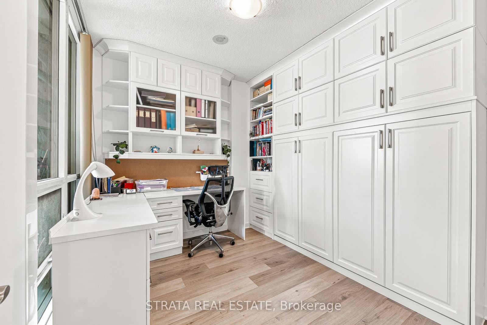 320 Richmond Street E, Unit 615 thumbnail 25