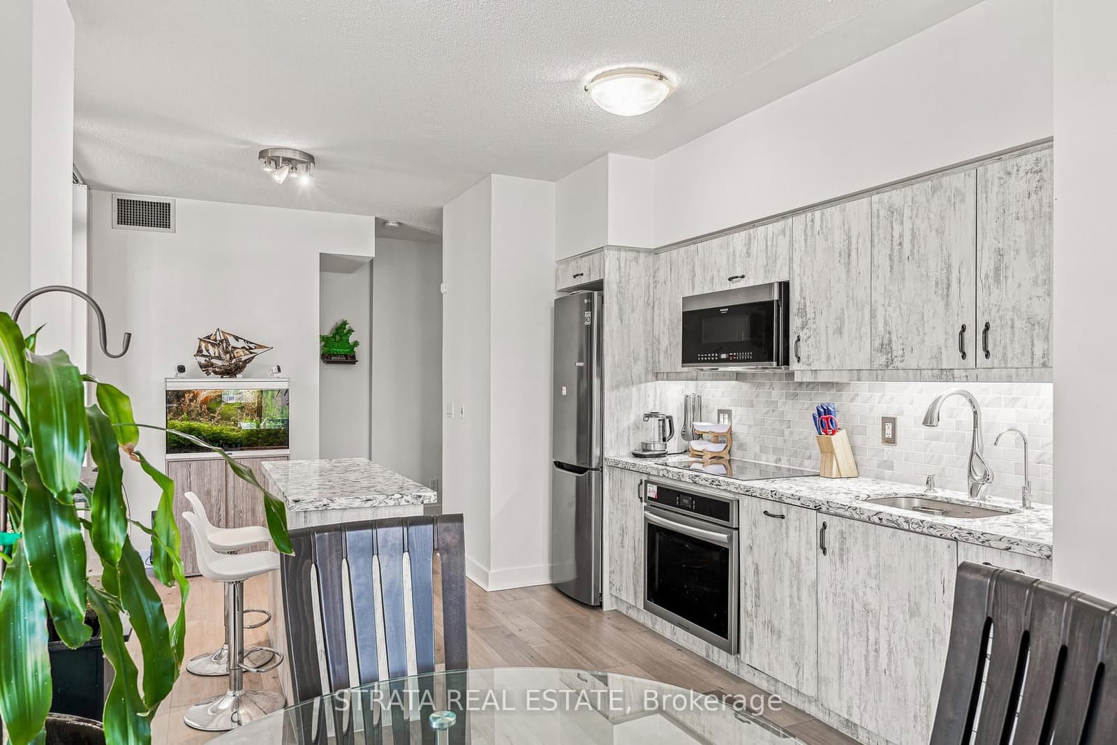 320 Richmond Street E, Unit 615 thumbnail 4