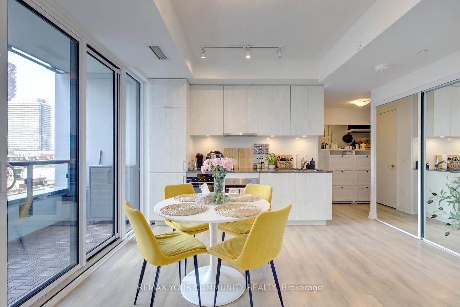 158 Front Street E, Unit 618 thumbnail 12