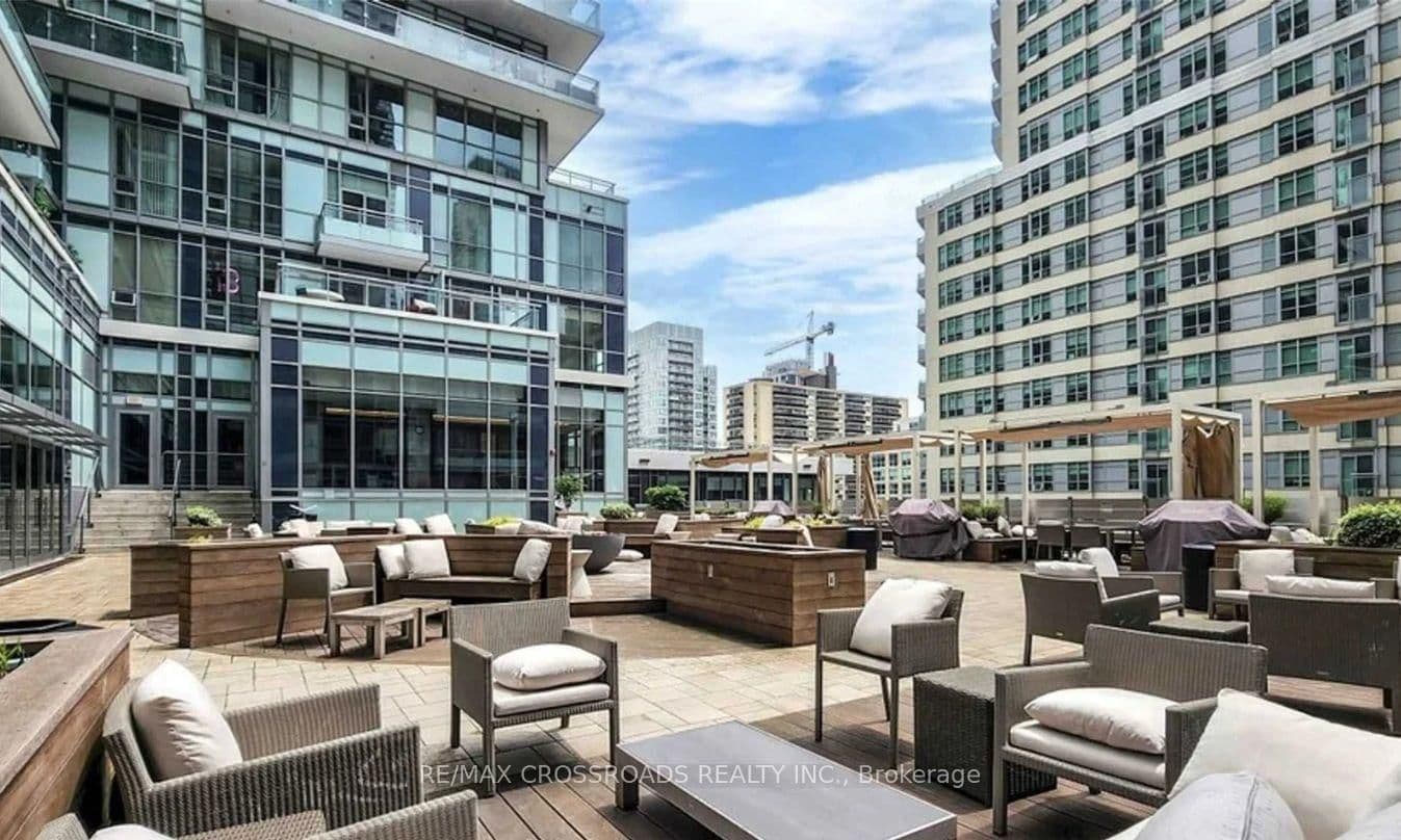 89 Dunfield Avenue, Unit 2202 thumbnail 26