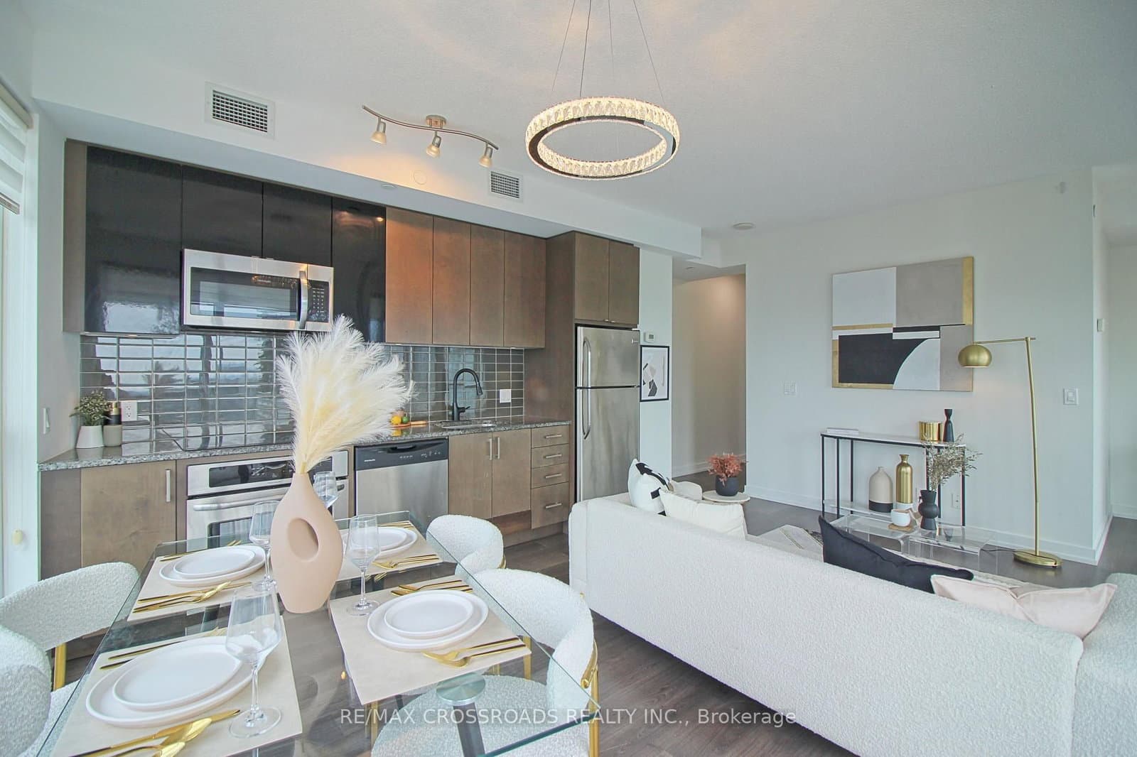 89 Dunfield Avenue, Unit 2202 thumbnail 8