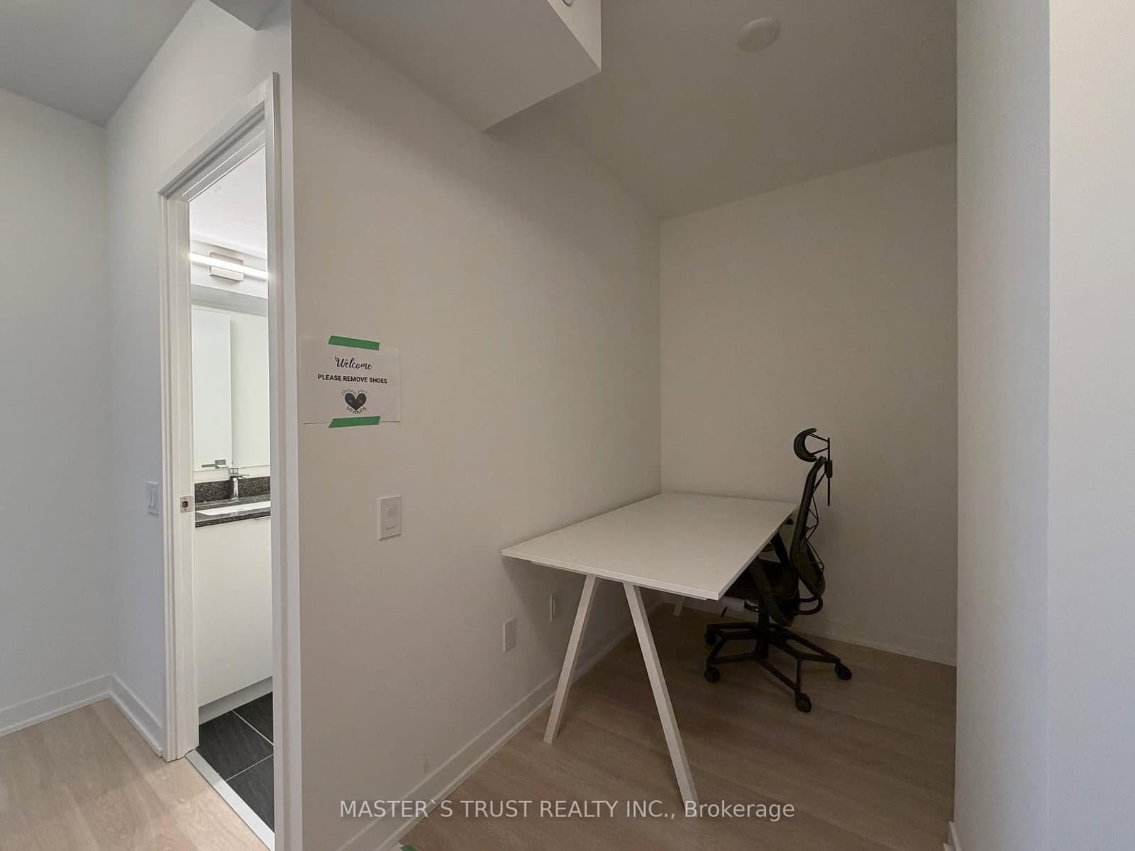 500 Wilson Avenue, Unit 629 thumbnail 4