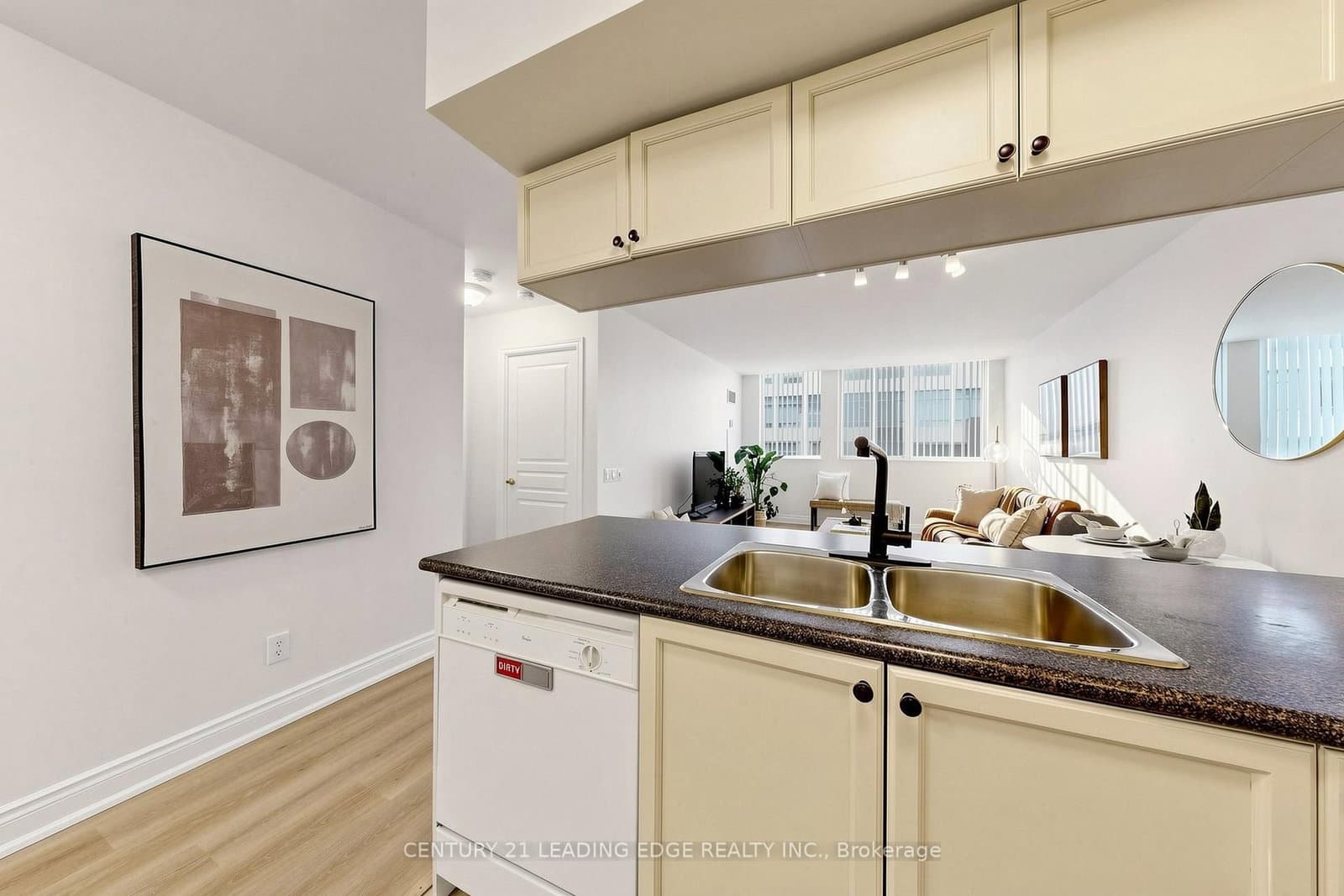 15 Northtown Way, Unit 328 thumbnail 9