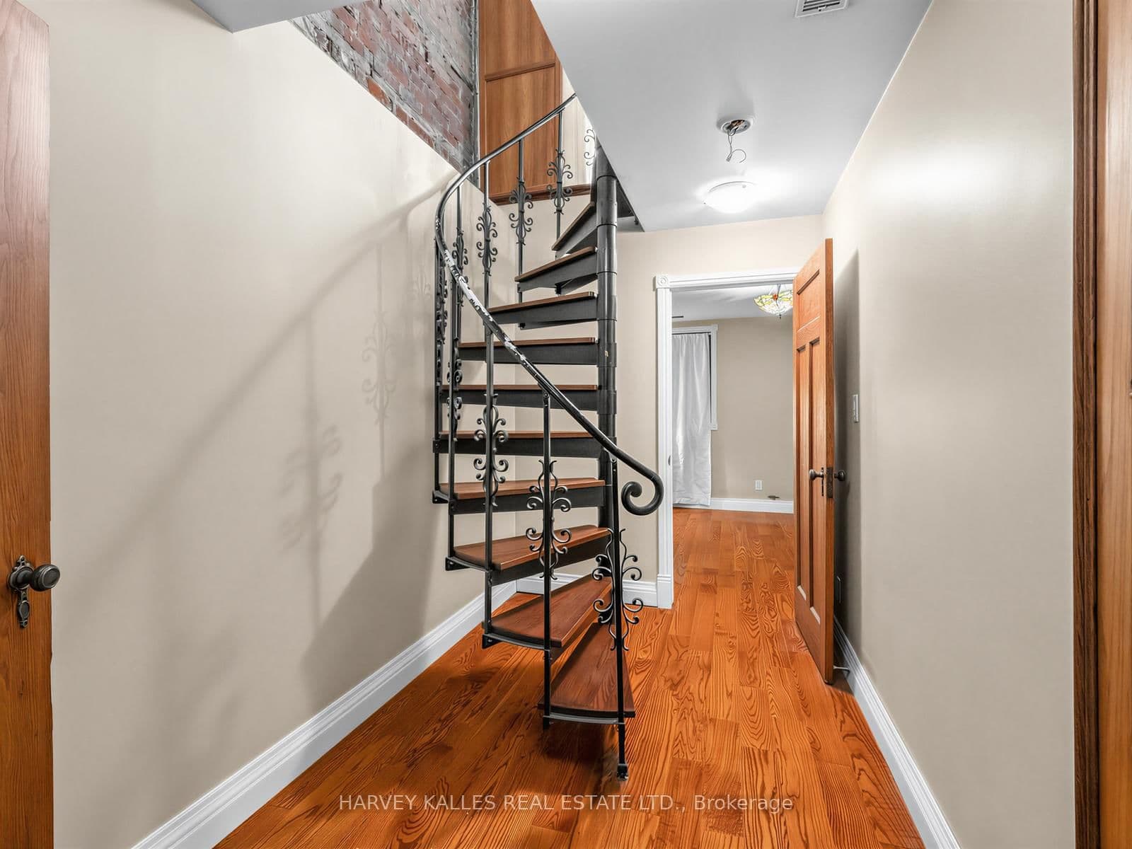 258 Harbord Street thumbnail 28