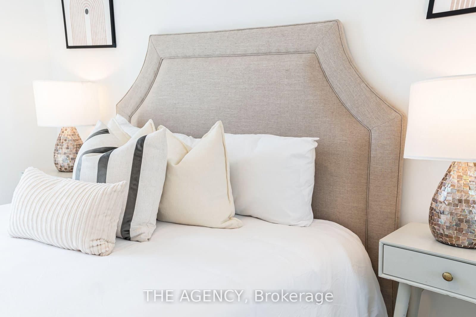10 Oak Street, Unit 2403 thumbnail 21