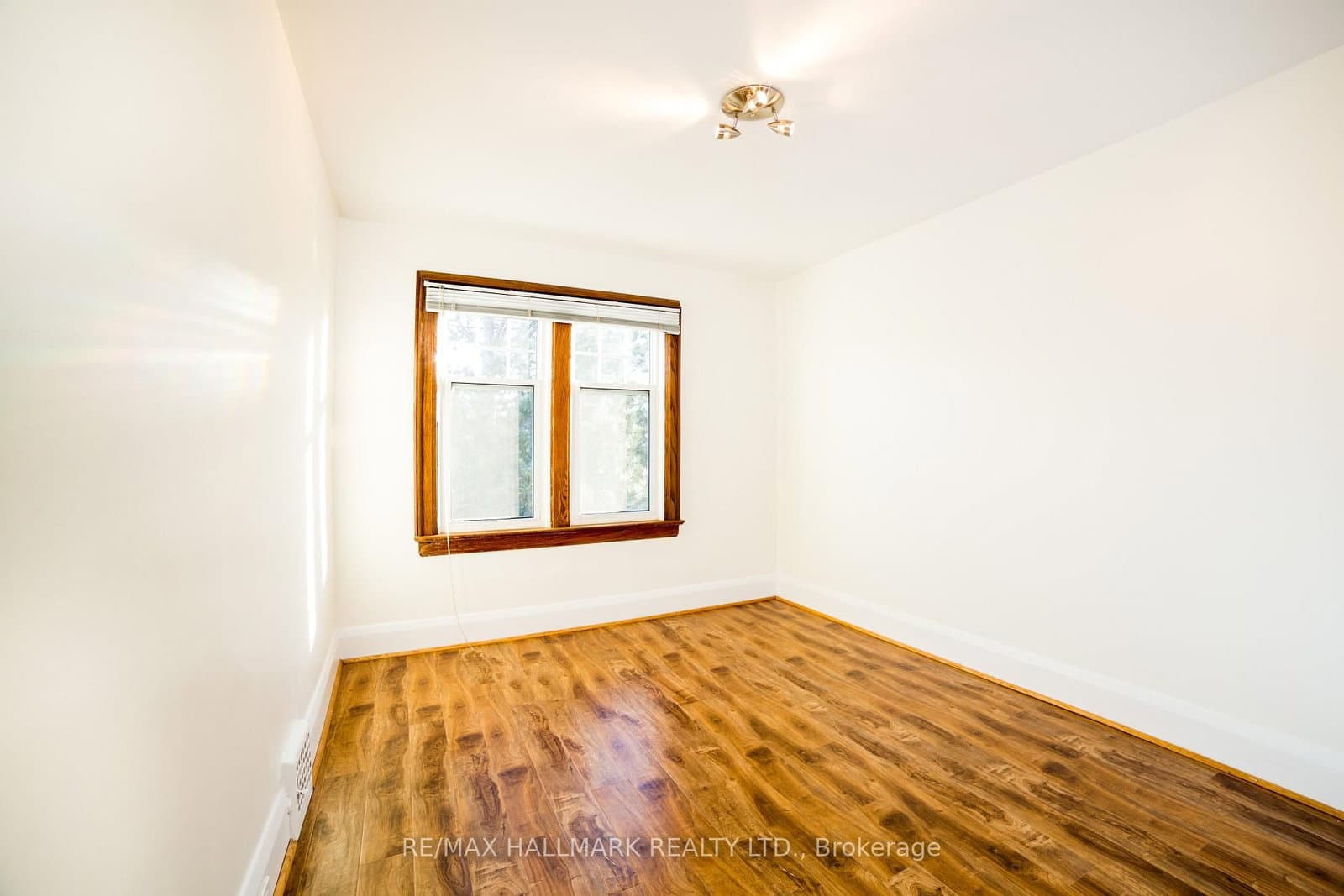 40 Snowdon Avenue thumbnail 14