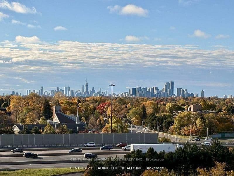 18 Kenaston Gardens, Unit 712 thumbnail 10