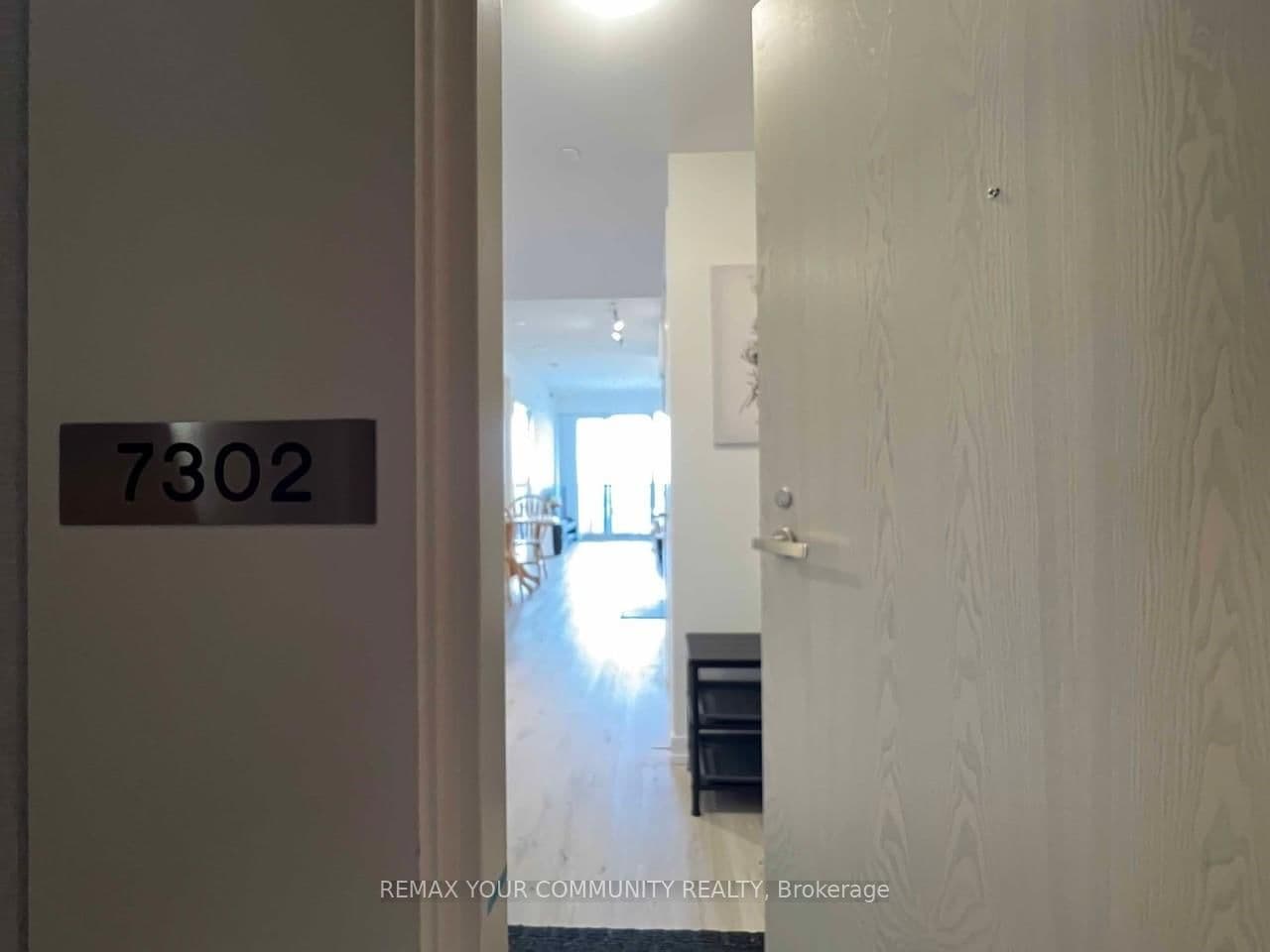 138 Downes Street, Unit 7302 thumbnail 2