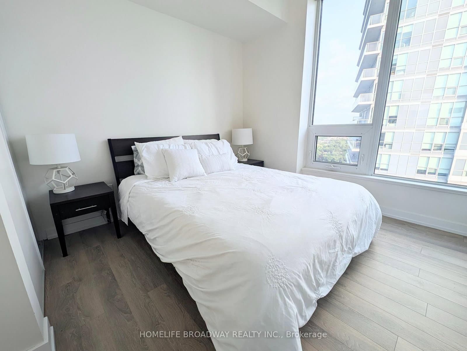121 Mcmahon Drive, Unit 3609 thumbnail 18