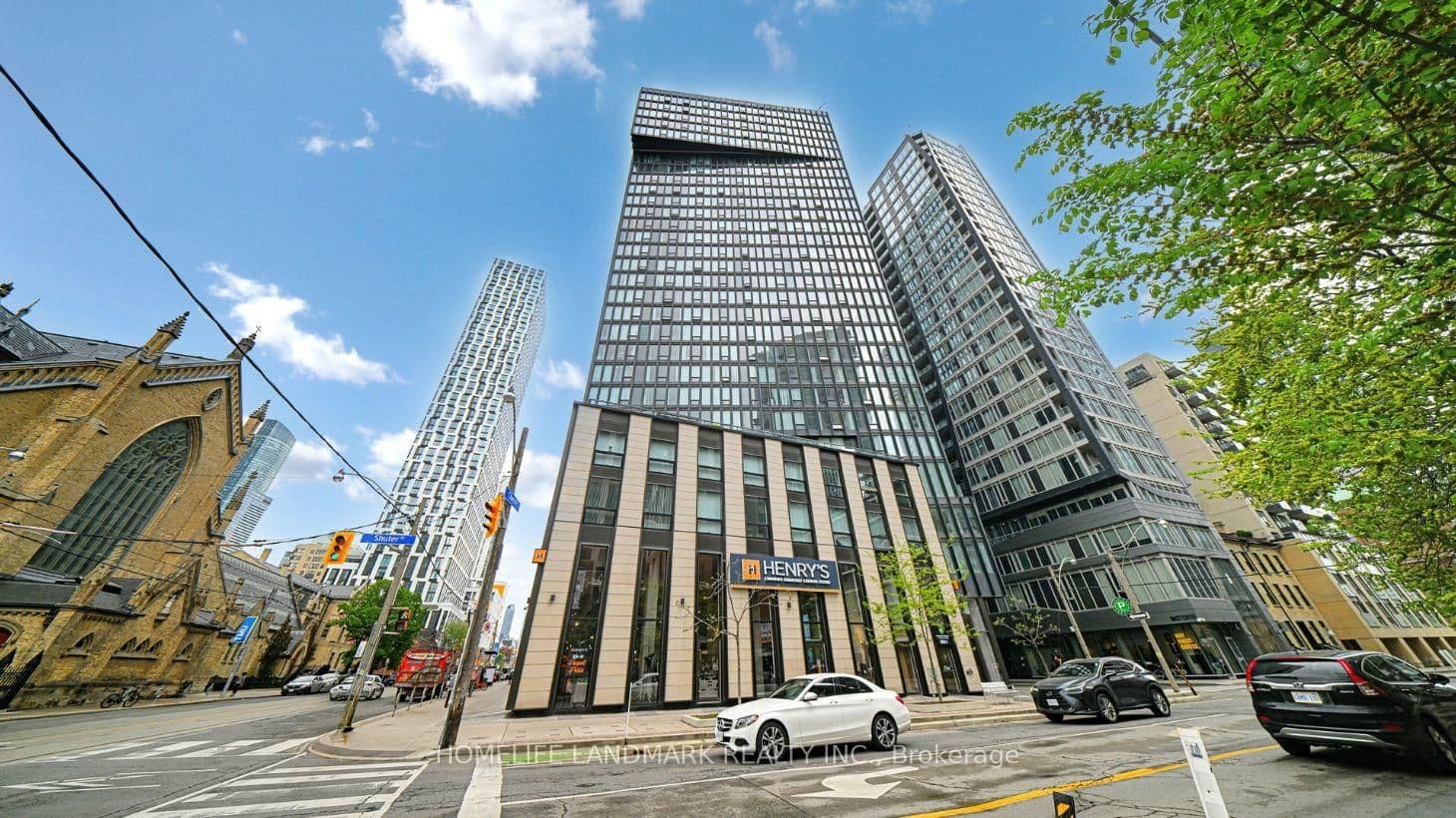 #817 - 60 Shuter Street