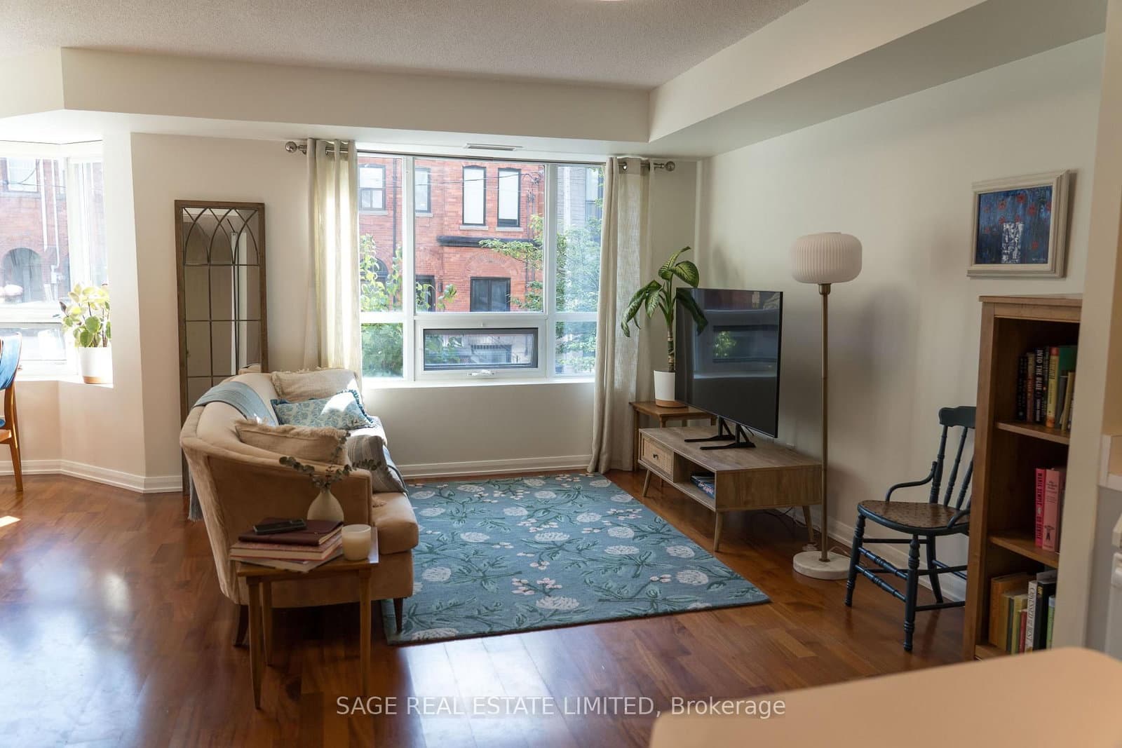 18 Beverley Street, Unit 209 thumbnail 22
