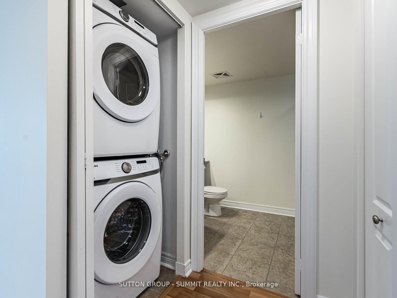 212 Eglinton Avenue E, Unit 1704 thumbnail 12
