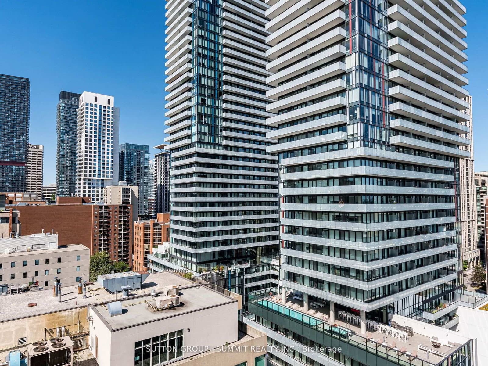 212 Eglinton Avenue E, Unit 1704 thumbnail 17