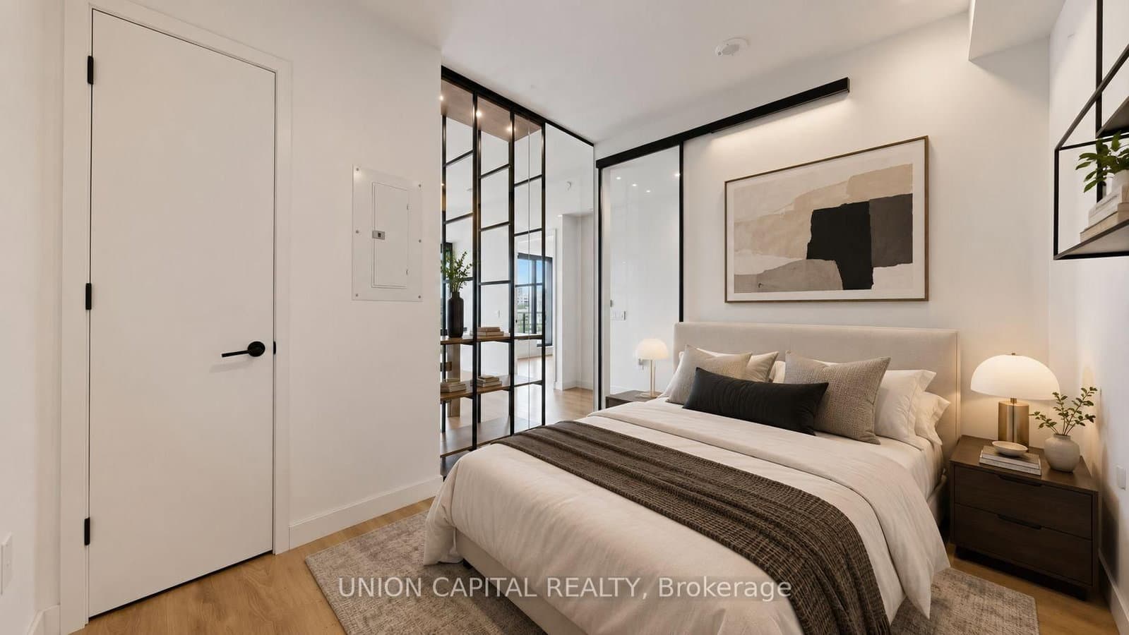 505 Richmond Street W, Unit 714 thumbnail 11