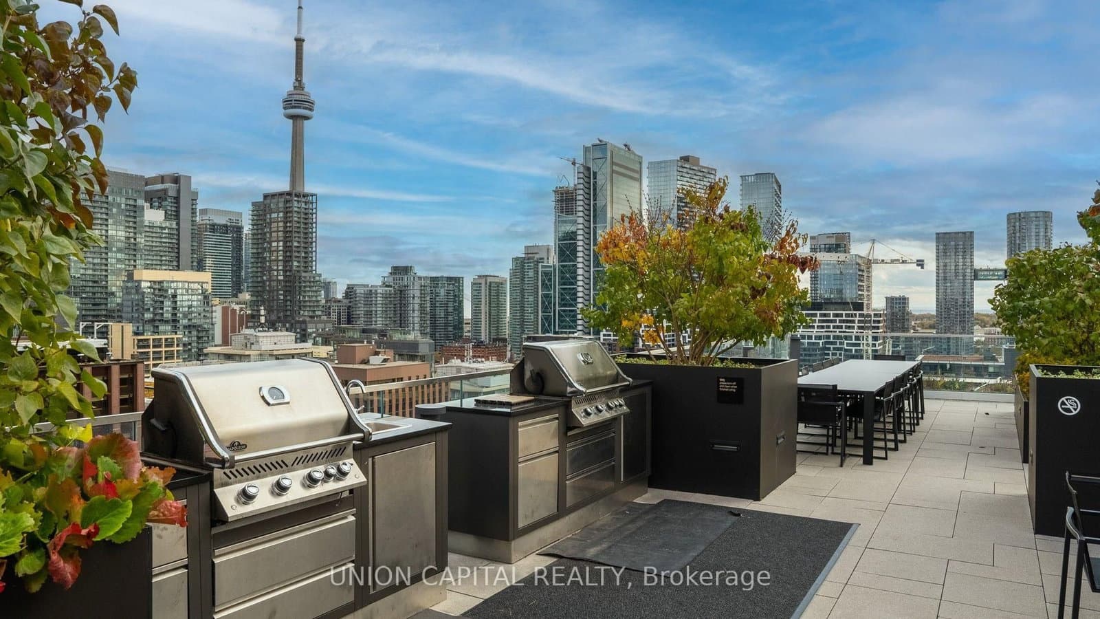 505 Richmond Street W, Unit 714 thumbnail 21