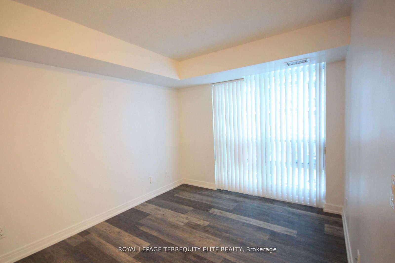 31 Bales Avenue, Unit 911 thumbnail 8