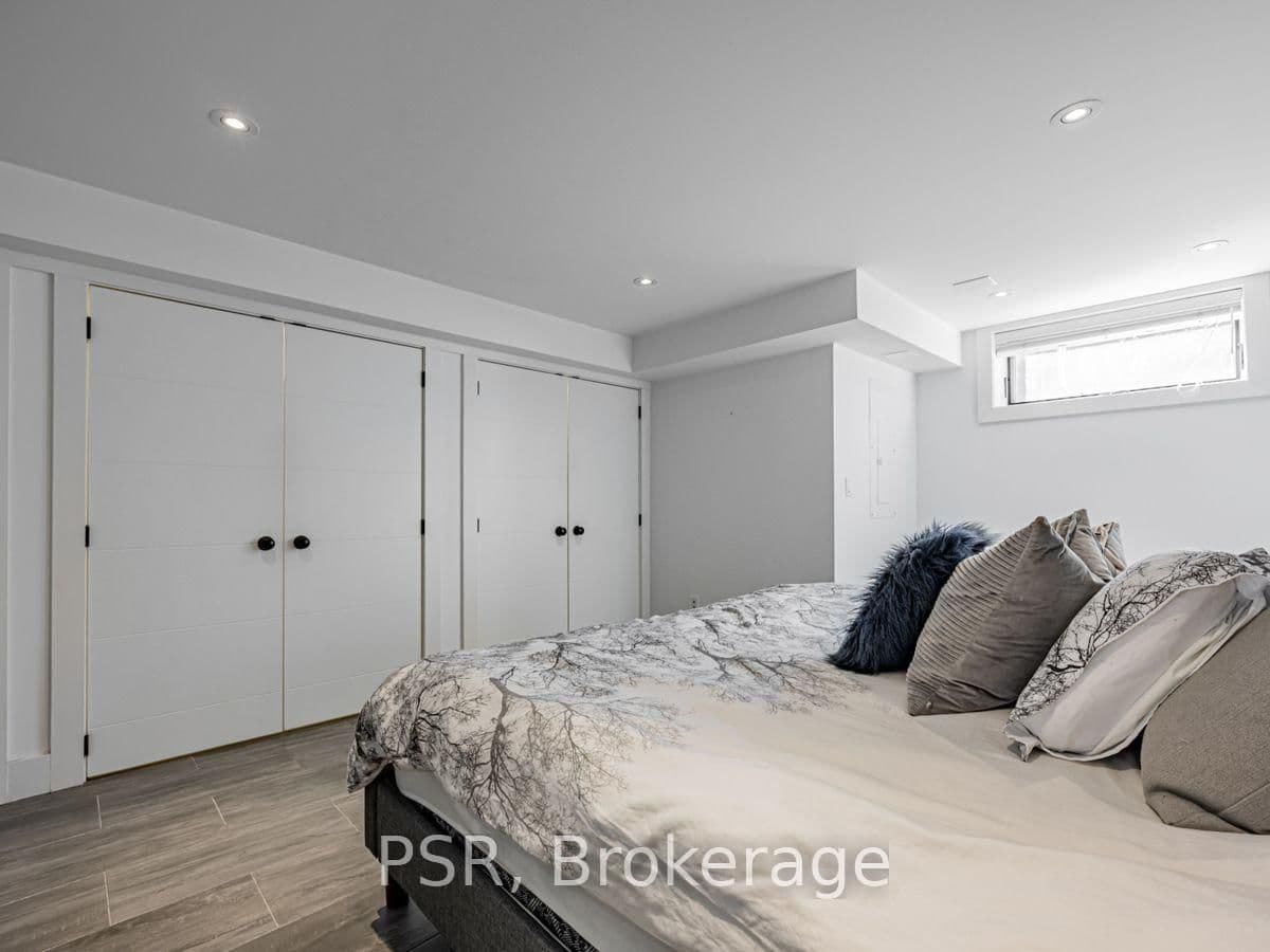 71 Crawford Street, Unit #Basement thumbnail 15